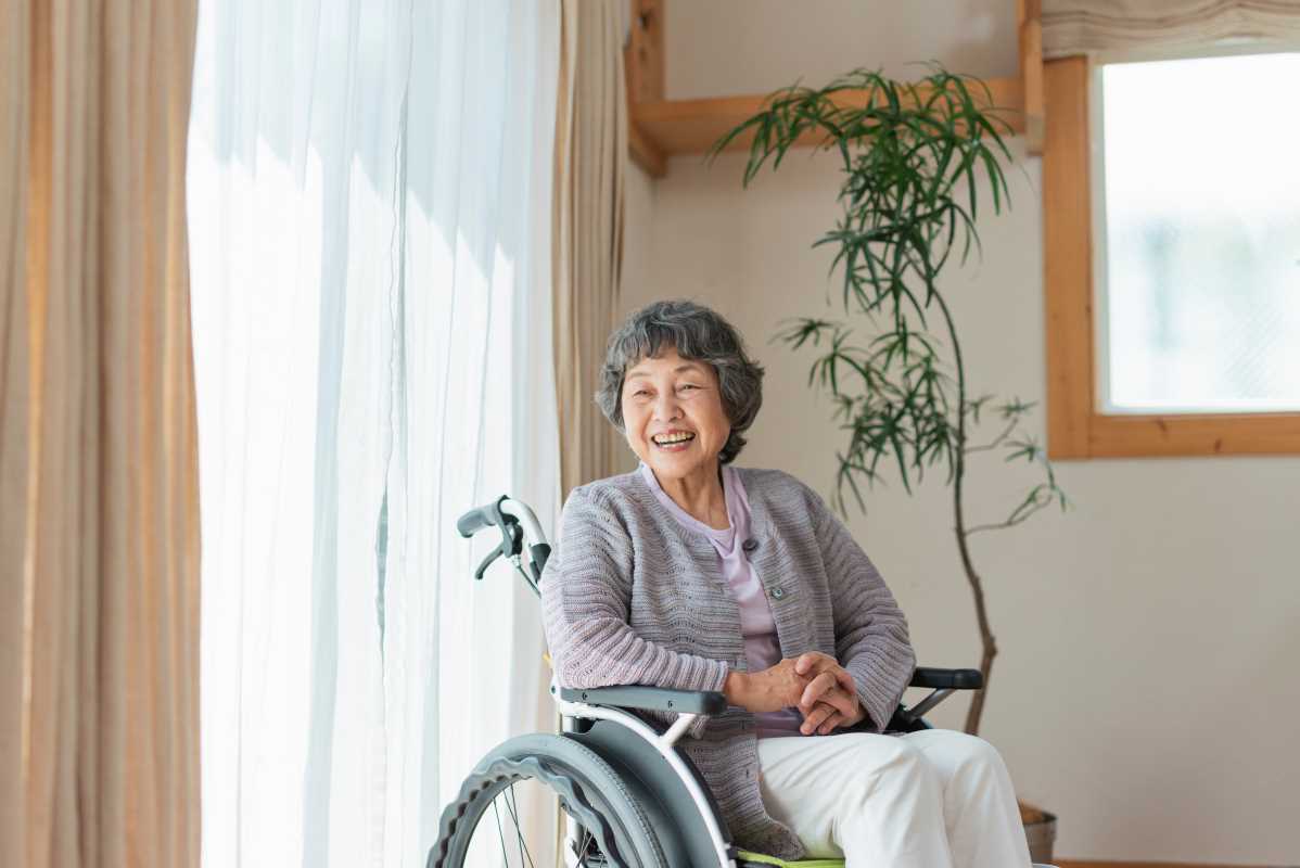 How to Create a Balanced Meal Plan for Seniors with Limited Mobility